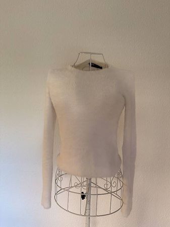 Weicher Flauschpullover in Weiß 🤍