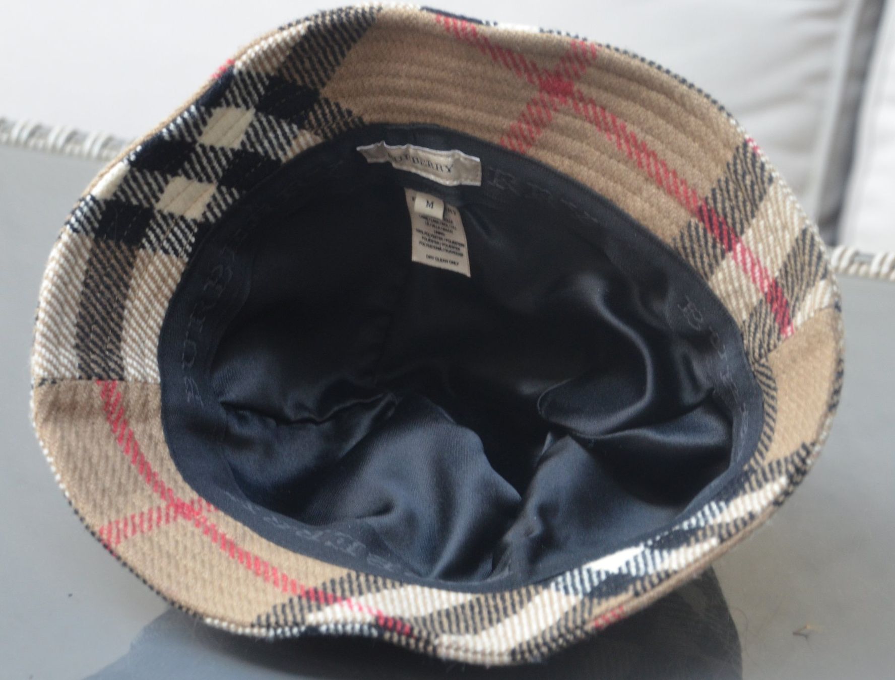 Burberry Hüte, Mützen & Caps: Burberry Hut / chapeau  M – Gebraucht aus Collonges von Auganien 6