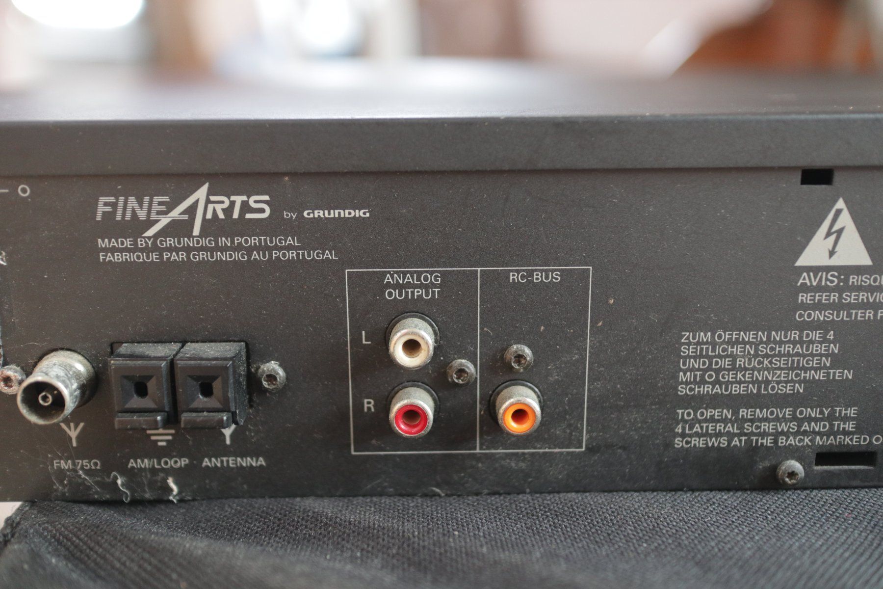 Grundig Radio: Tunner FM AM Grundig FINE ARTS – Usato da Vaulion venduto da akedia 3
