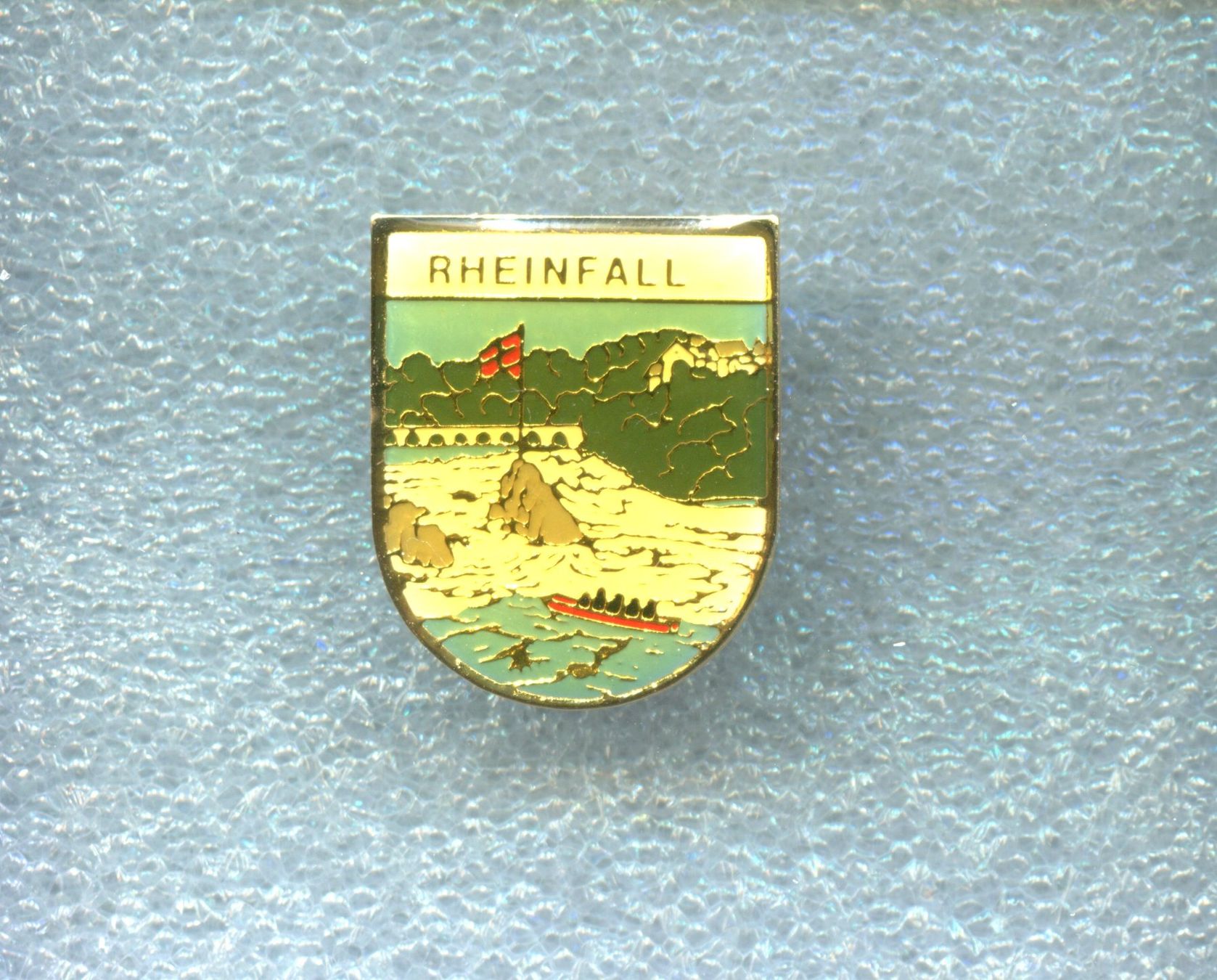 Plaketten & Abzeichen: RHEINFALL   – Gebraucht aus Winterthur von Sammleroase