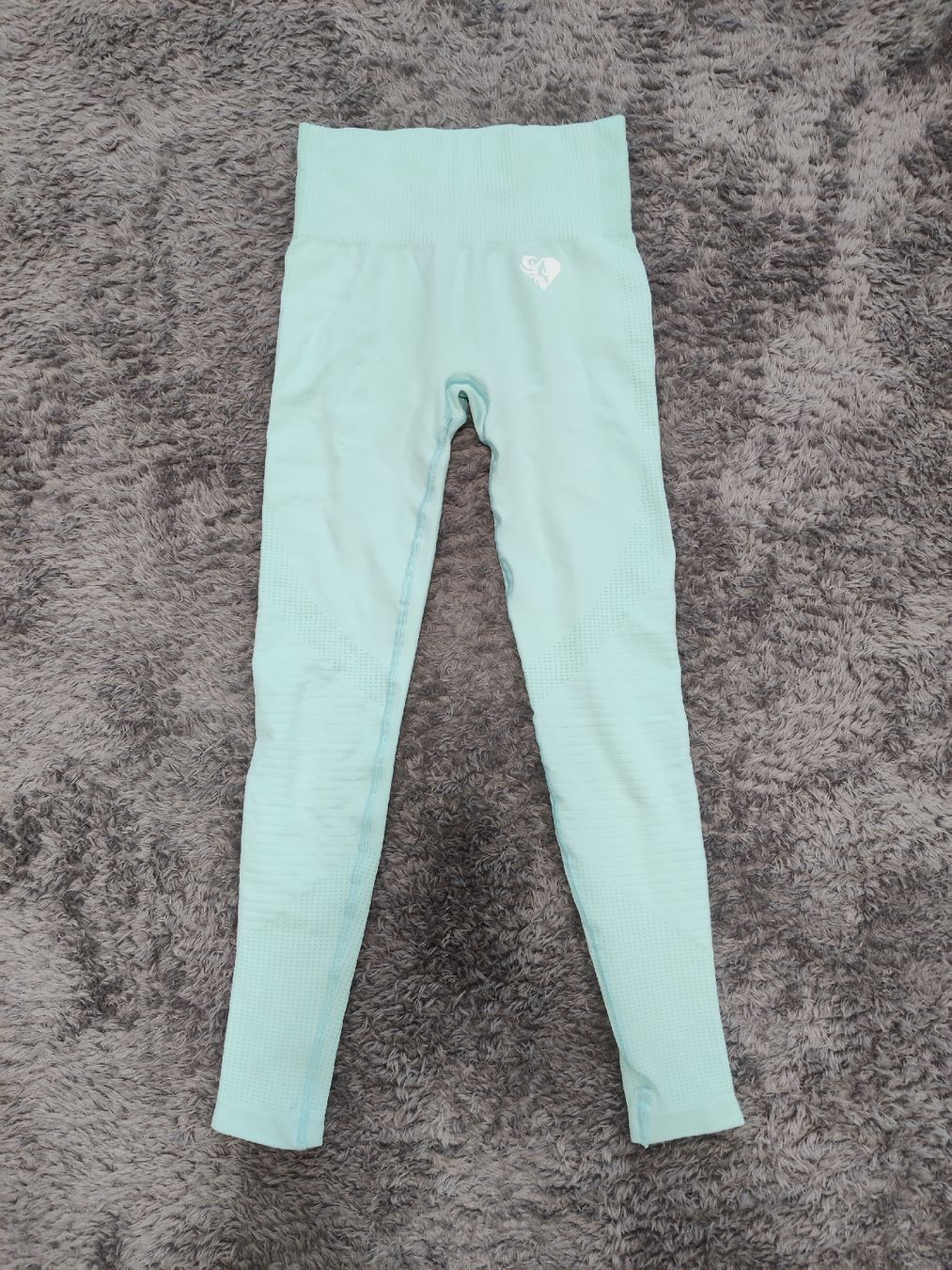 Lotti di vestiti: Womens Best Sport Set – Nuovo (secondo la descrizione) da Pieterlen venduto da Saemelili 5