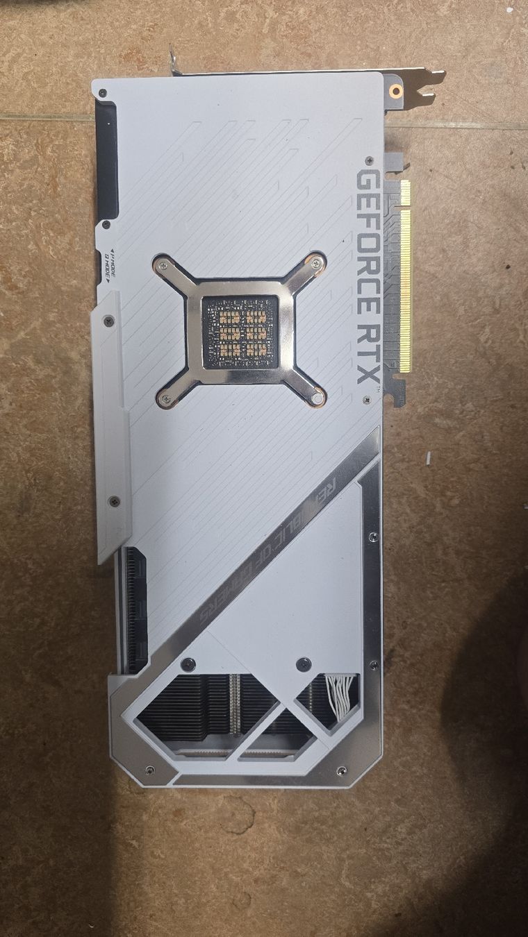 PC: Diverse PC Komponenten Asus Mainboard, RTX 3080, CPU, Ram – Difettoso da Niederglatt ZH venduto da phi_9x5z 6