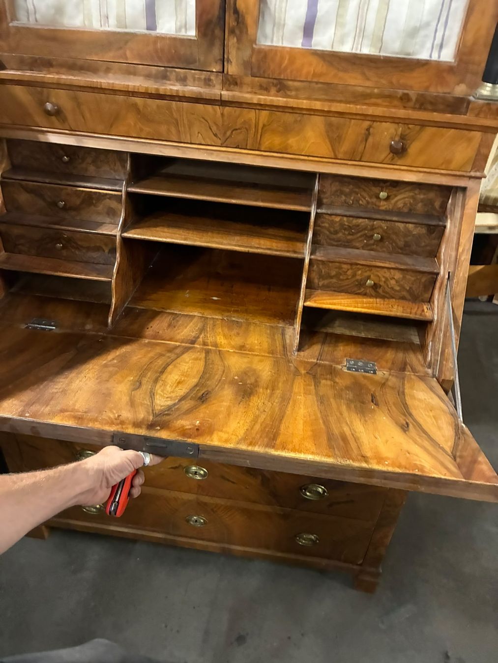 Scrivanie: Sekretär mit Schrank – Usato da Bern venduto da Bed_and_Brocki 2