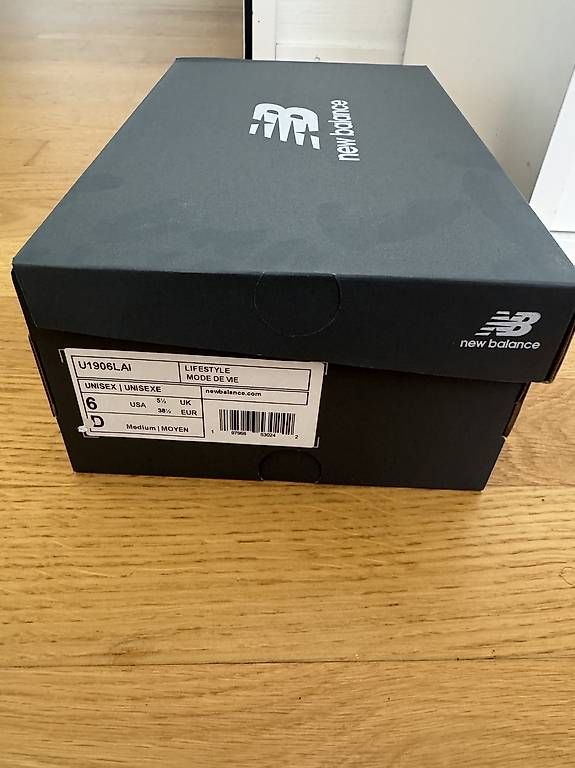Chaussures femmes: New Balance Loafer Sneaker Grösse 38.5 – D'occasion à Zürich par Phantom667 4