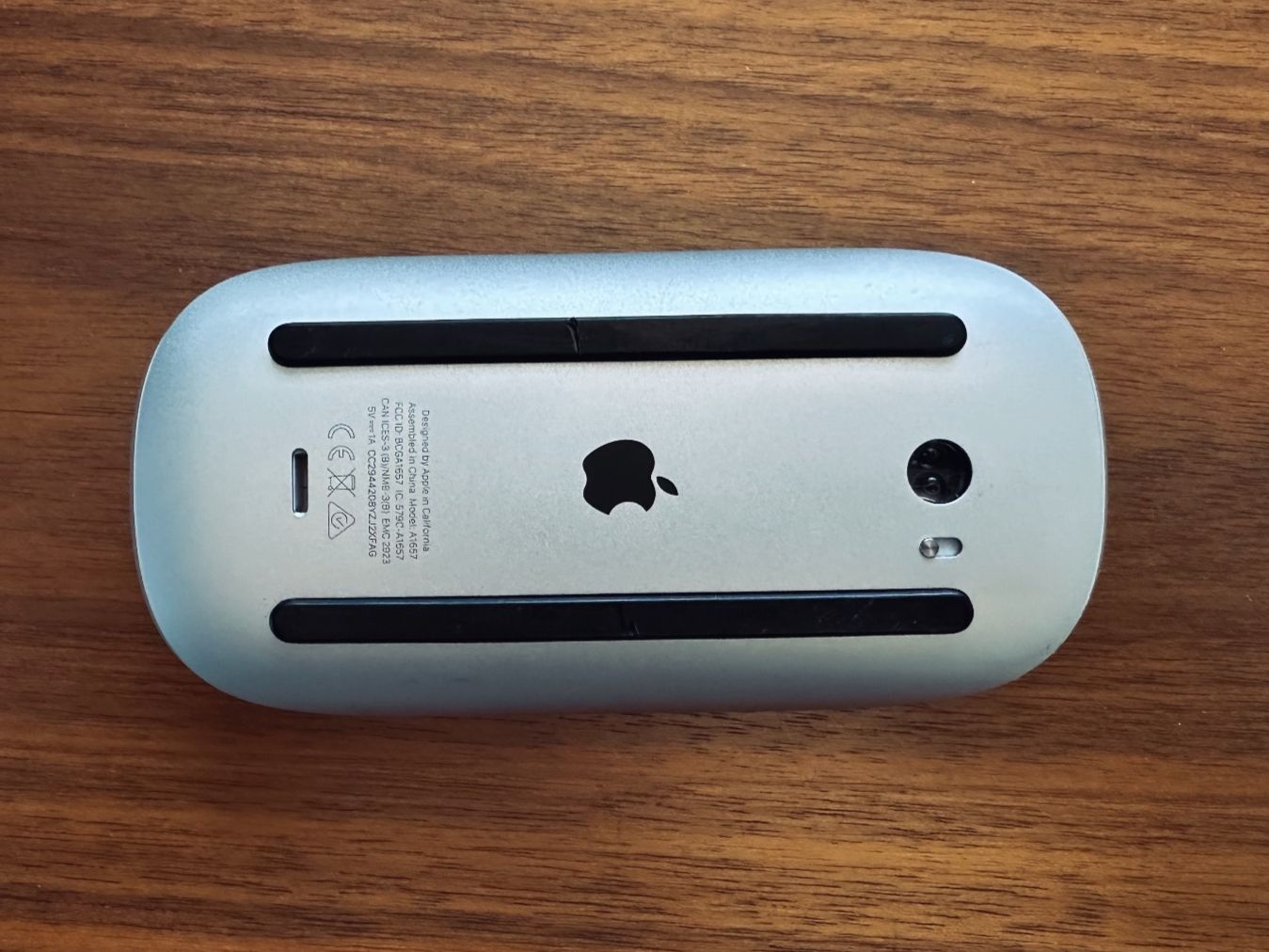 Apple Maus: Apple Magic Mouse, kabellos – Gebraucht aus Mörschwil von vet_vzj9 1