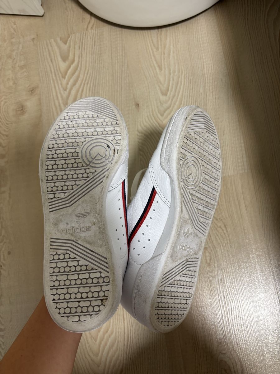 Adidas Scarpe da donna: Adidas Sneaker Grösse 39 1/3 – Usato da Baar venduto da chi_68h7 2