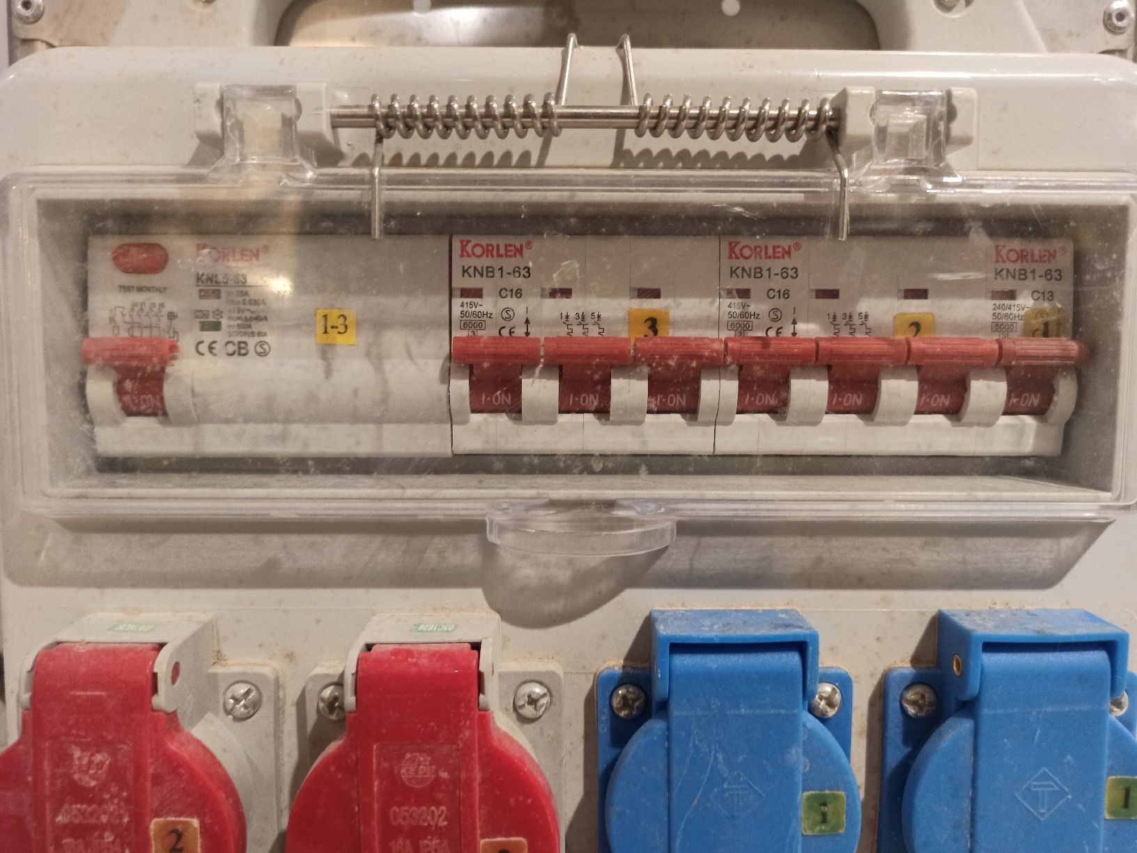 Elettrotecnica: Baustromverteiler HTCN Type B11MA30-4 16A 400V IP44 – Usato da Hitzkirch venduto da sevi85 2