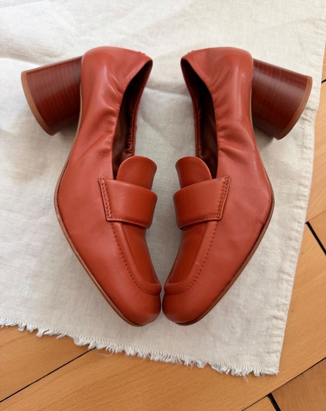 Damenschuhe: Pumps Halmanera 37 – Gebraucht aus Bern von Kitttykat 2