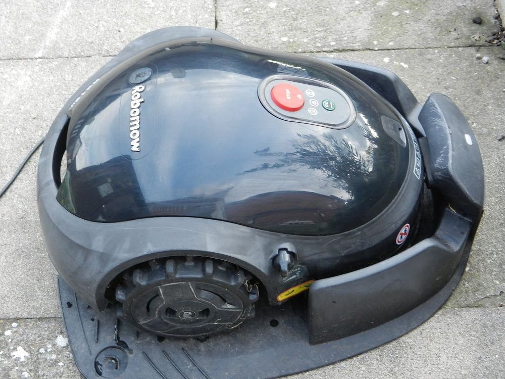 Rasenmäher Rasenroboter Robomow RX12u mit LandiGarantie 2025 (Gebraucht ...