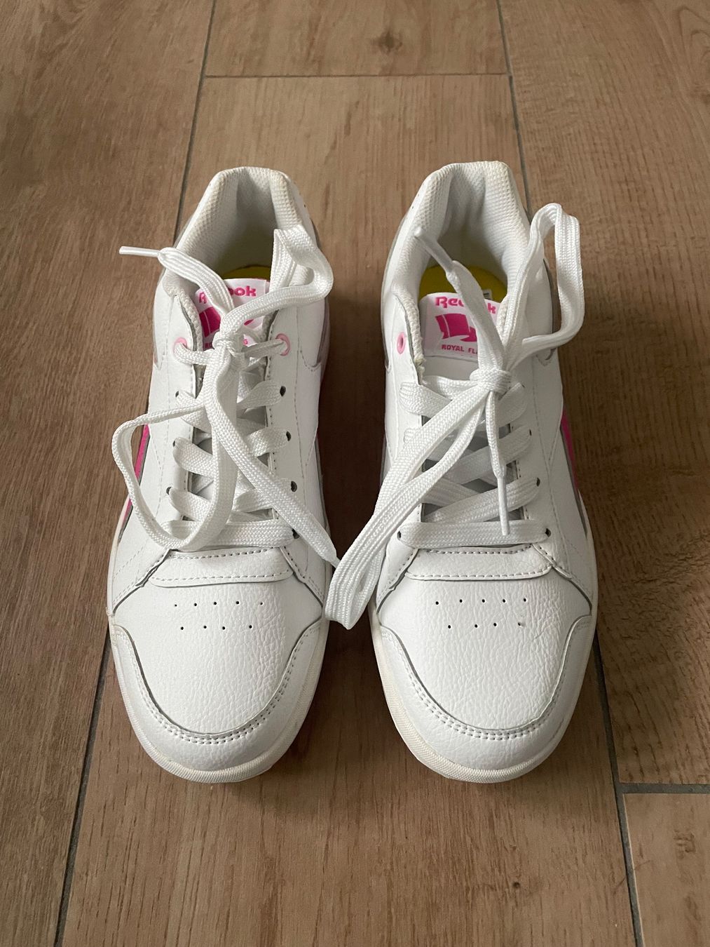 Reebok Schuhe für Mädchen: Turnschuhe von Reebok Gr. 35 NEU – Neu (gemäss Beschreibung) aus Waltenschwil von hansnine 1