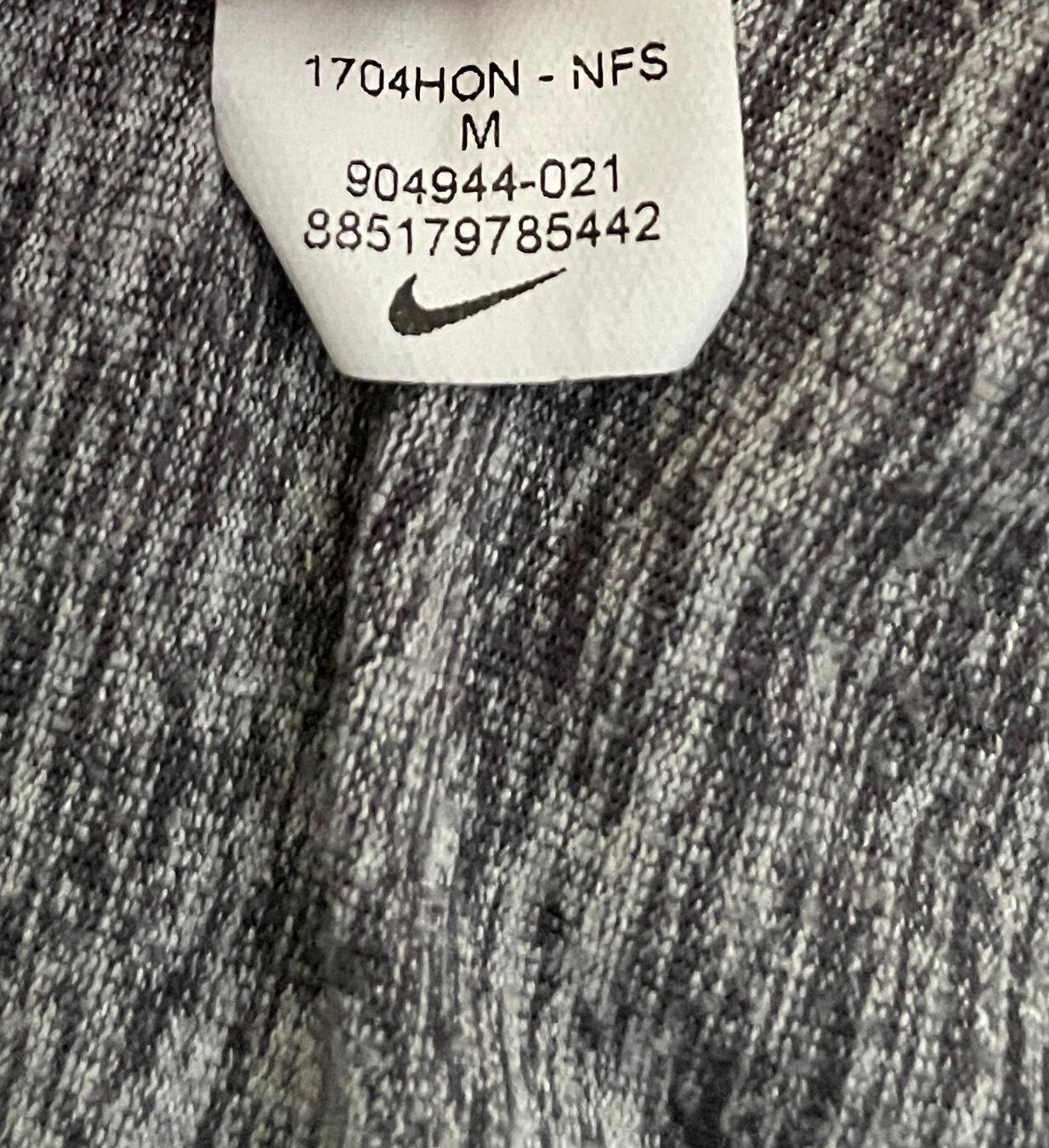 Nike Maglioni & Felpe: Nike Lauftop, Grau, Grösse M – Usato da Basel venduto da MarkenundKleidung 6