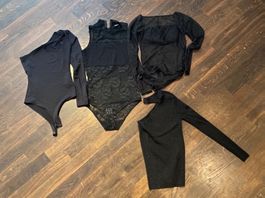 Schöne Bodys mit Spitze Gr. S