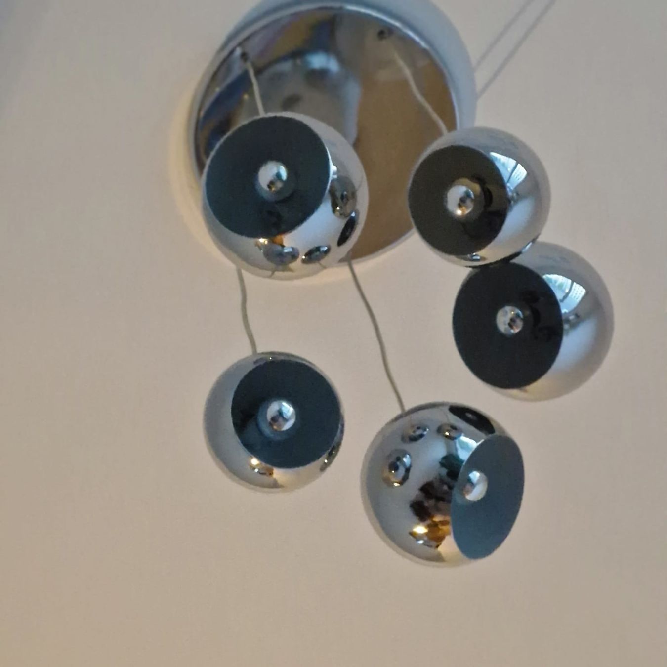 Lampadari & plafoniere: Kaskaden-Pendelleuchte im Space-Age-Design – Usato da Zürich venduto da monikahaefliger 9