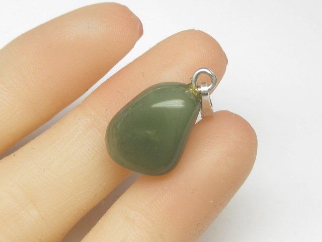 Ciondoli: kleiner Anhänger Silber 925 Nephrit Jade – Usato da Ermatingen venduto da Decovin 4