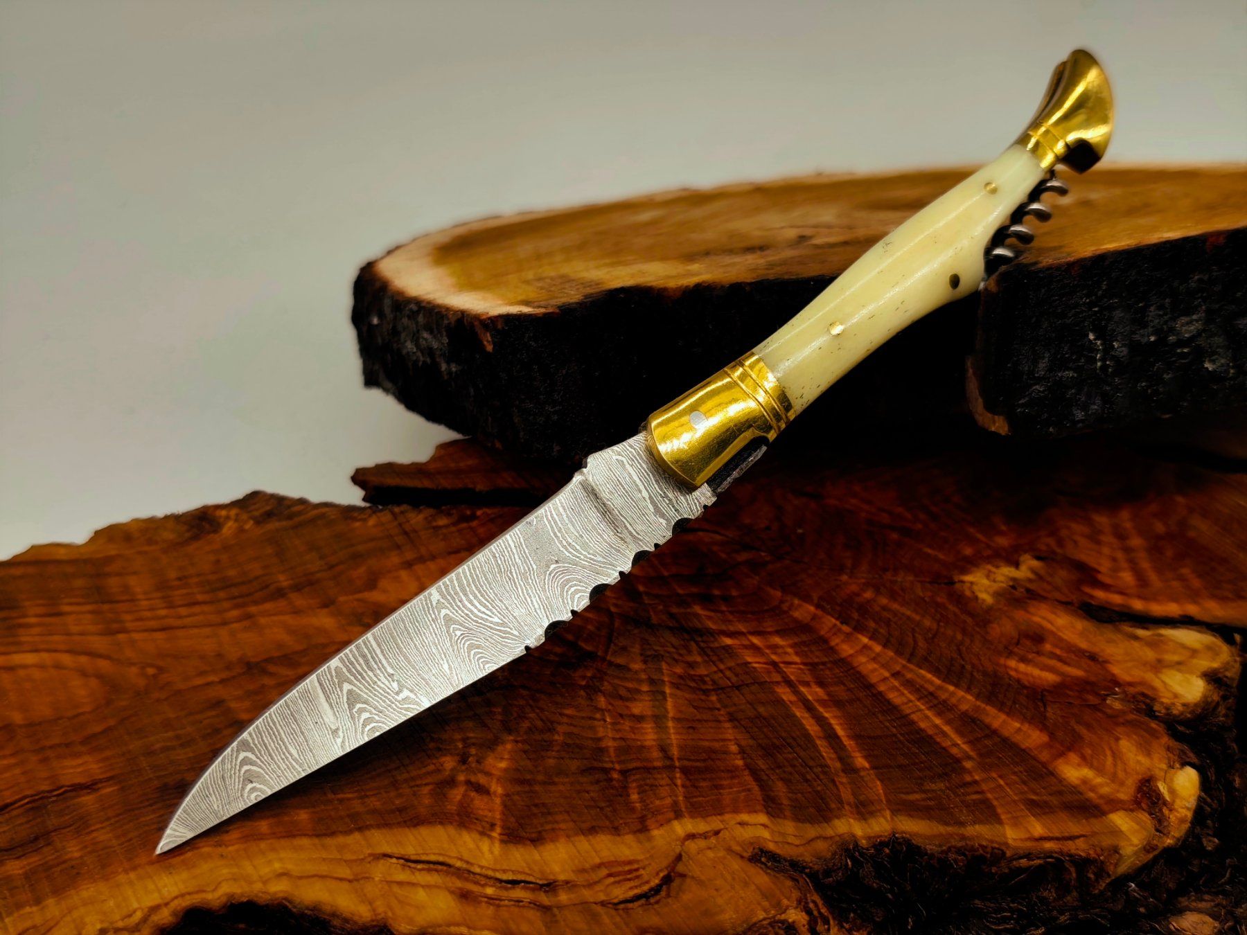 Accessori: Laguiole Damast Messer Klappmesser echtes Damastmesser – Nuovo e nell'imballaggio originale da Arlesheim venduto da Premius_1 1