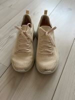 Sneaker von Skechers