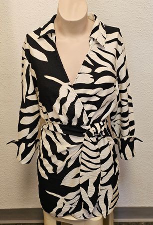 H&M Zebra Print Wickelkleid / Kleid Gr. XS Schwarz-Weiss