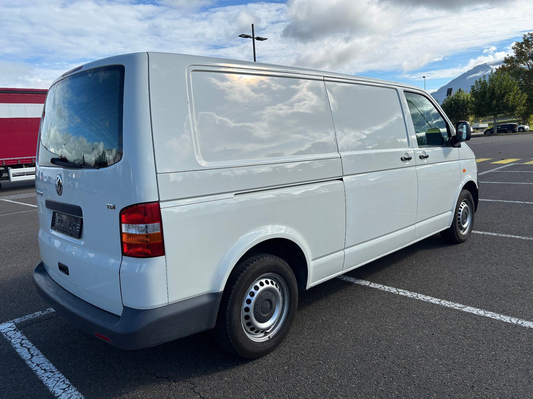 VW Nutzfahrzeuge: VW T5 1.9 Tdi – Gebraucht aus Gams von mir_n5kk 3
