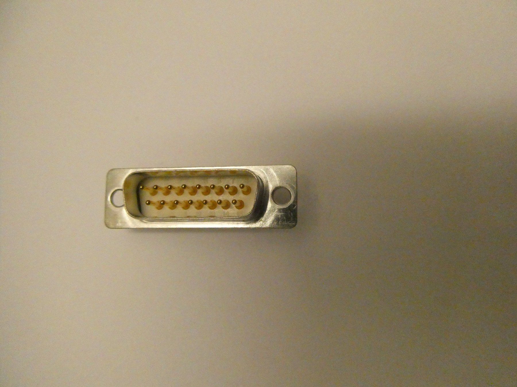 Elektronikbauteile: 2 Stk. D-Sub Stecker 15 Polig – Neu (gemäss Beschreibung) aus Fulenbach von Hach0