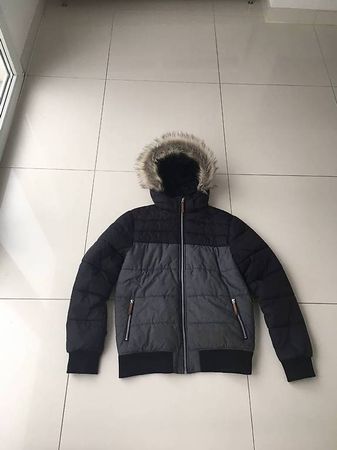 Magnifique veste d'hiver pour adolescent taille 170
