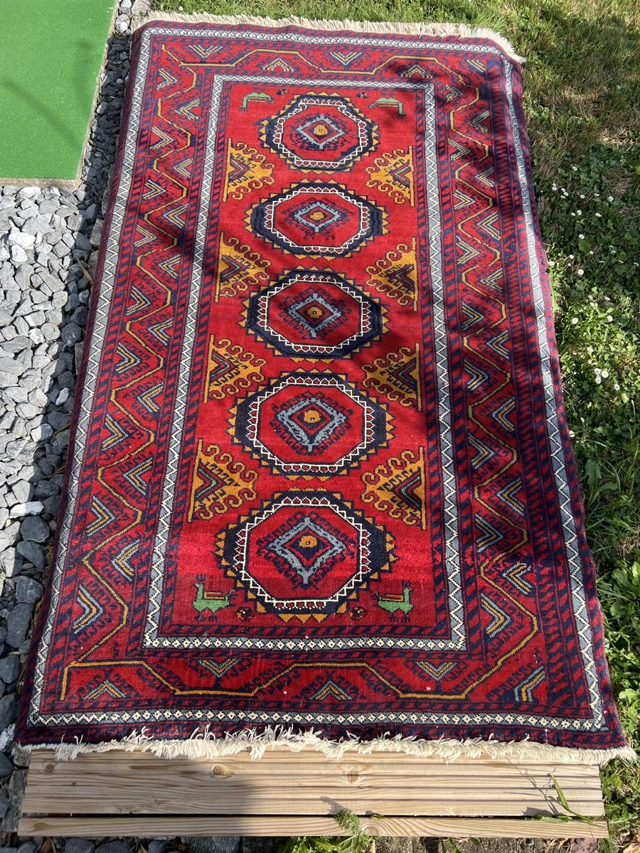 Teppiche: Berberteppich Roter Vintage Teppich,Top Zustand – Gebraucht aus Niederrohrdorf von beniledergerber