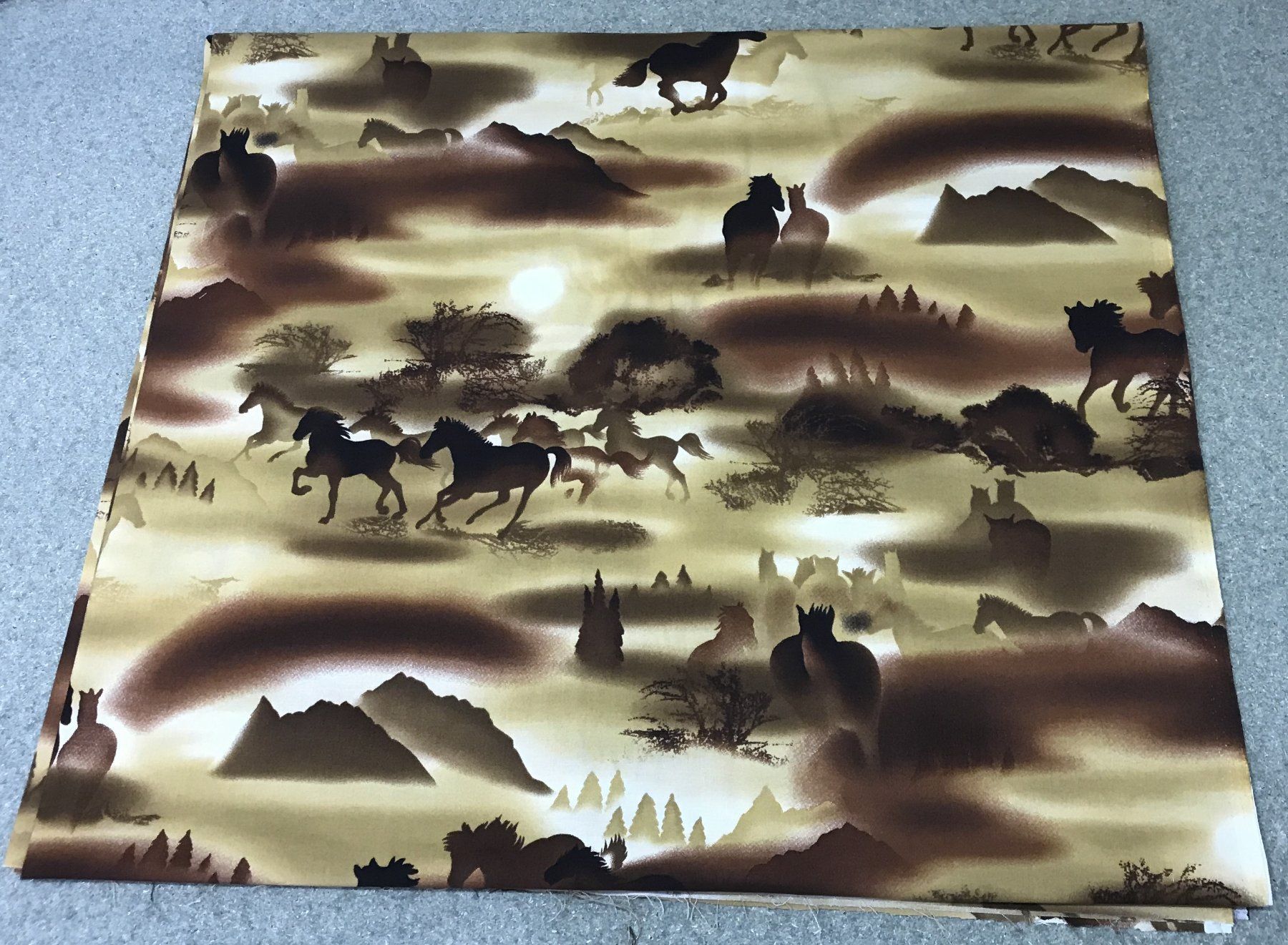 Tessuti: STOFF HORSES CA. 200X115CM NEU – Nuovo (secondo la descrizione) da Ostermundigen venduto da wini63 5