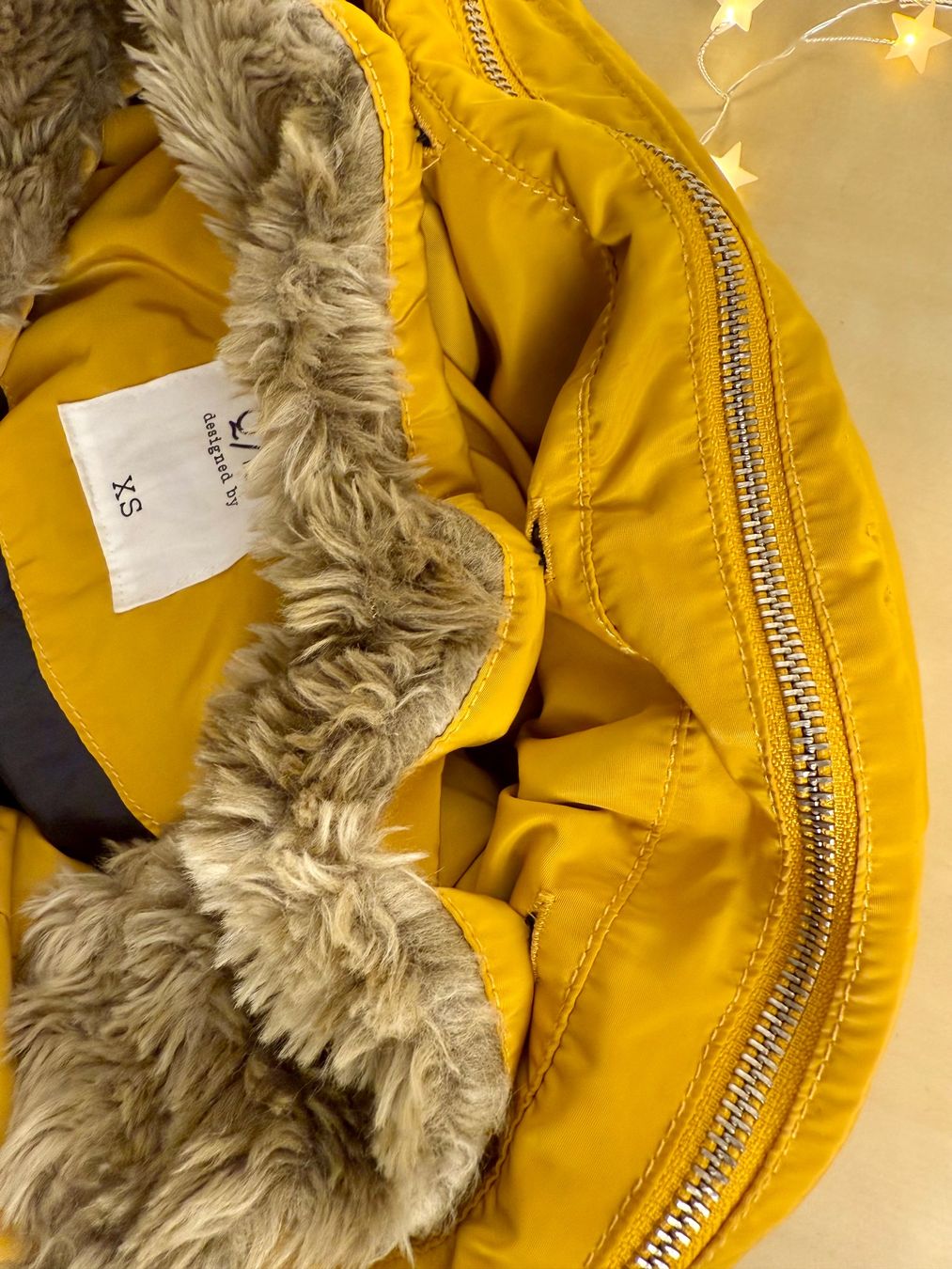 Giacche: Gelbe Winterjacke mit Pelz – Usato da Baden venduto da JellyMonster 4