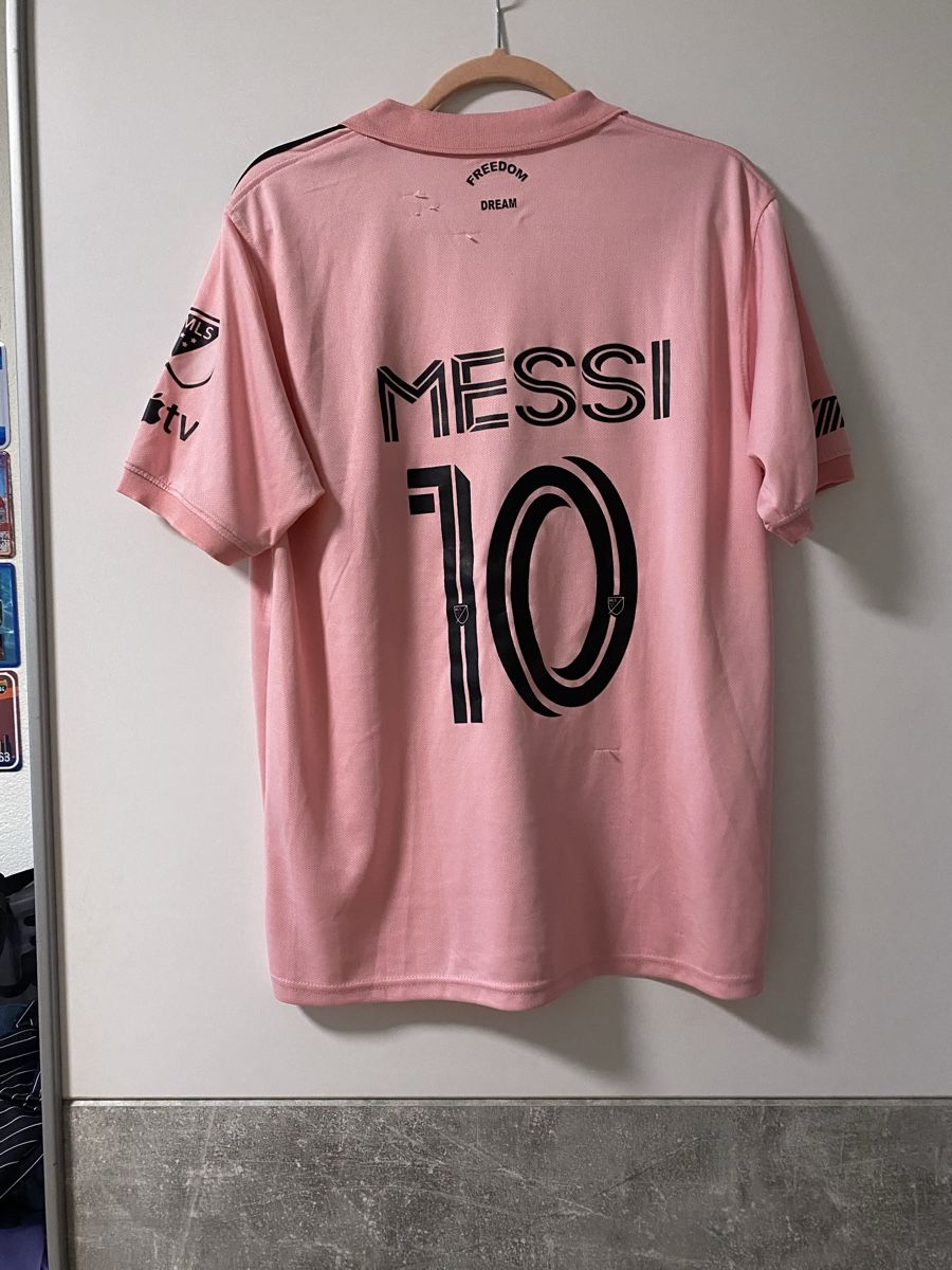 Inter Miami Canottiere & Pantaloni: Messi Inter Miami Trikot – Usato da Rechthalten venduto da Stephi_03 2