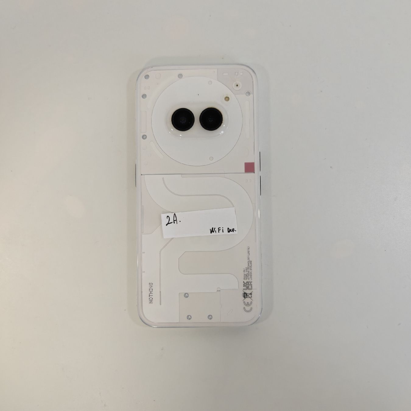 Nothing Telefoni cellulari / Smartphones: Nothing Phone 2A Weiss – Difettoso da Ehrendingen venduto da Rocky985 1