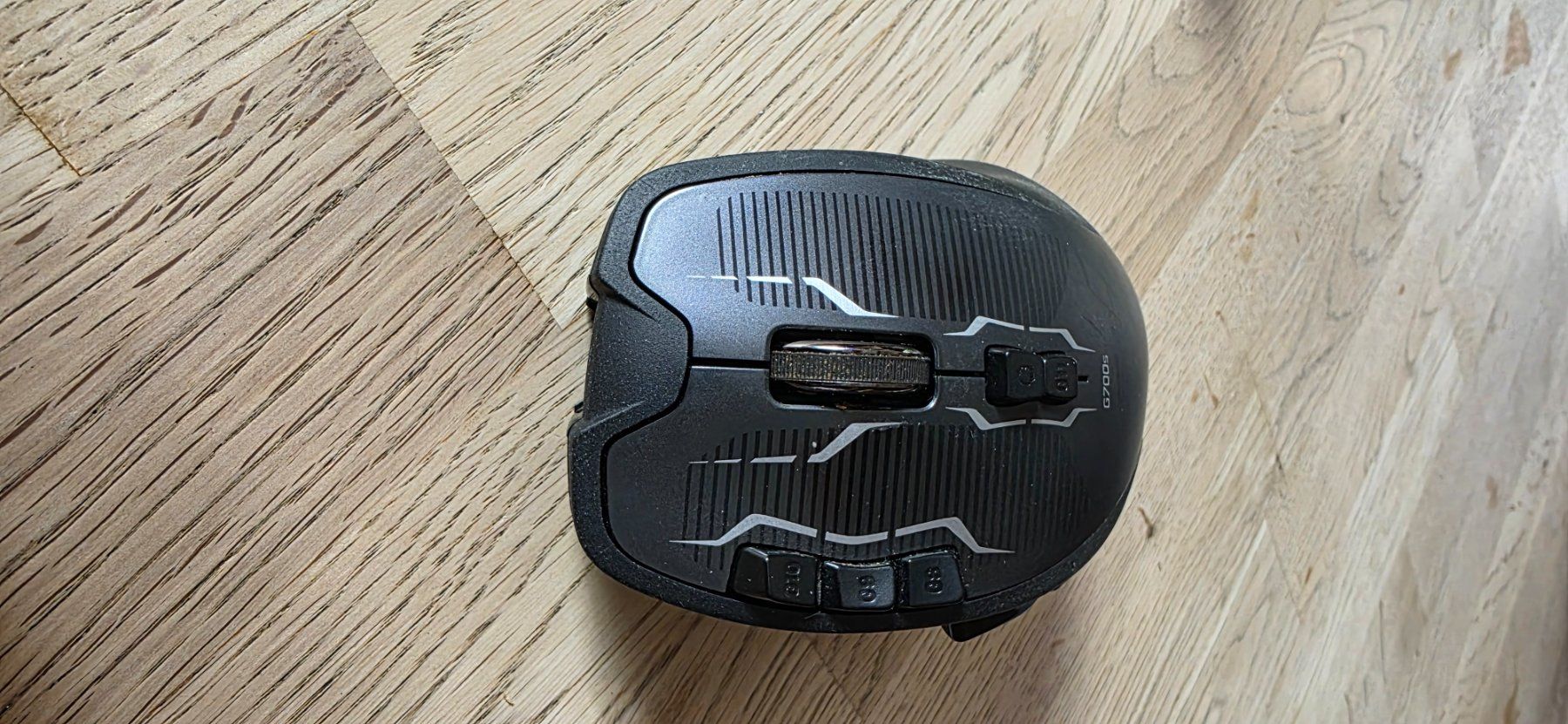 Logitech Souris: Souris Gaming Logitech G700S – D'occasion à Cortaillod par Deltona14 5