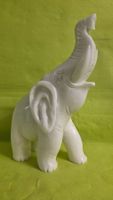 Schöner Elefant aus Marmor 30cm