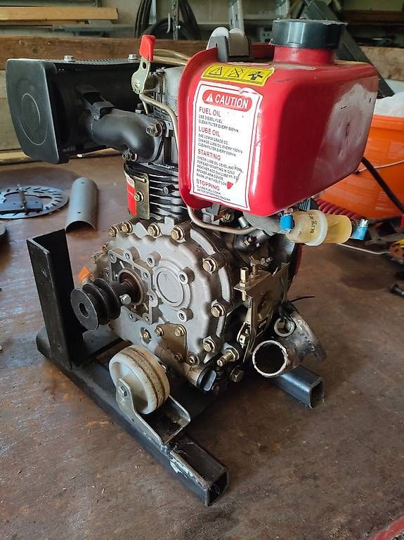 Alle Maschinen: Kleingeräte Motor – Gebraucht aus Wilen (Sarnen) von saurerfahrer91 4