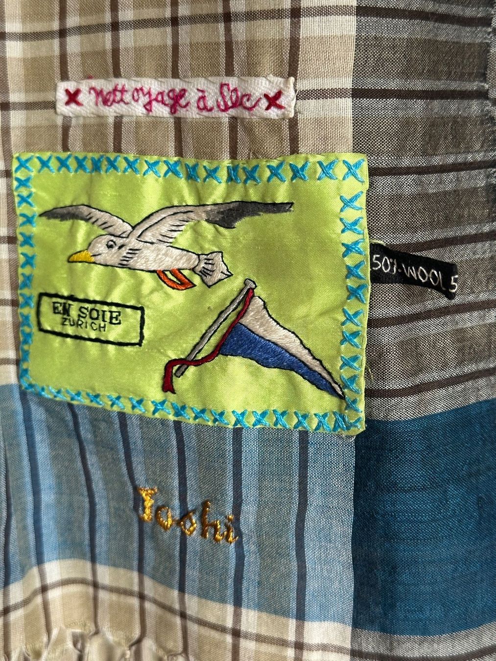 Ensoie Foulard & Sciarpe: Schal von "en soie" – Usato da Zürich venduto da Misomi 3