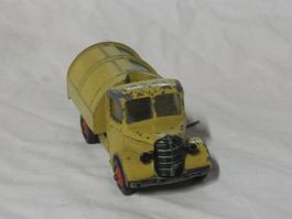 DINKY TOYS  BEDFORD MÜLLWAGEN   MIT FENSTERN  BESPIELT