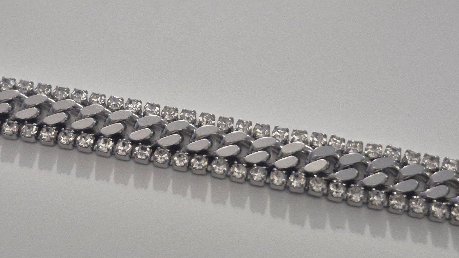 Bracciali & Braccialetti: Bracciale con strass color argento 18+5cm – Nuovo (secondo la descrizione) da Giubiasco venduto da Stefaniav 3