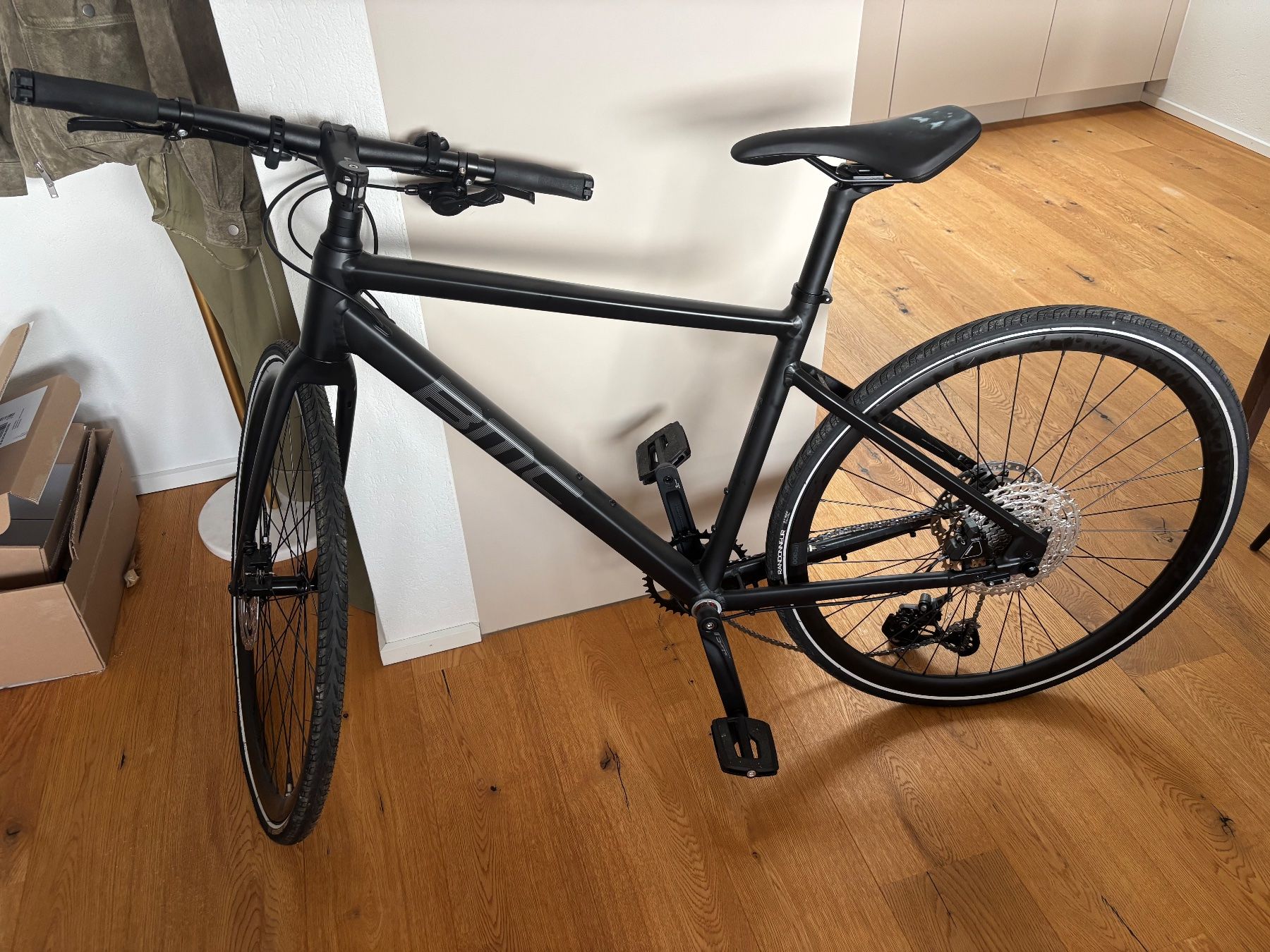 BMC Velos: BMC Alpenchallenge + Van Rysel Zwift Hometrainer – Gebraucht aus Herrliberg von tylerdurden