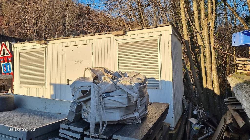 Contenitori edile: Contenaire chantier – Usato da Corsier-sur-Vevey venduto da hel_lvr5 4