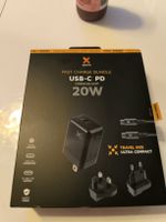 xtorm carica batteria