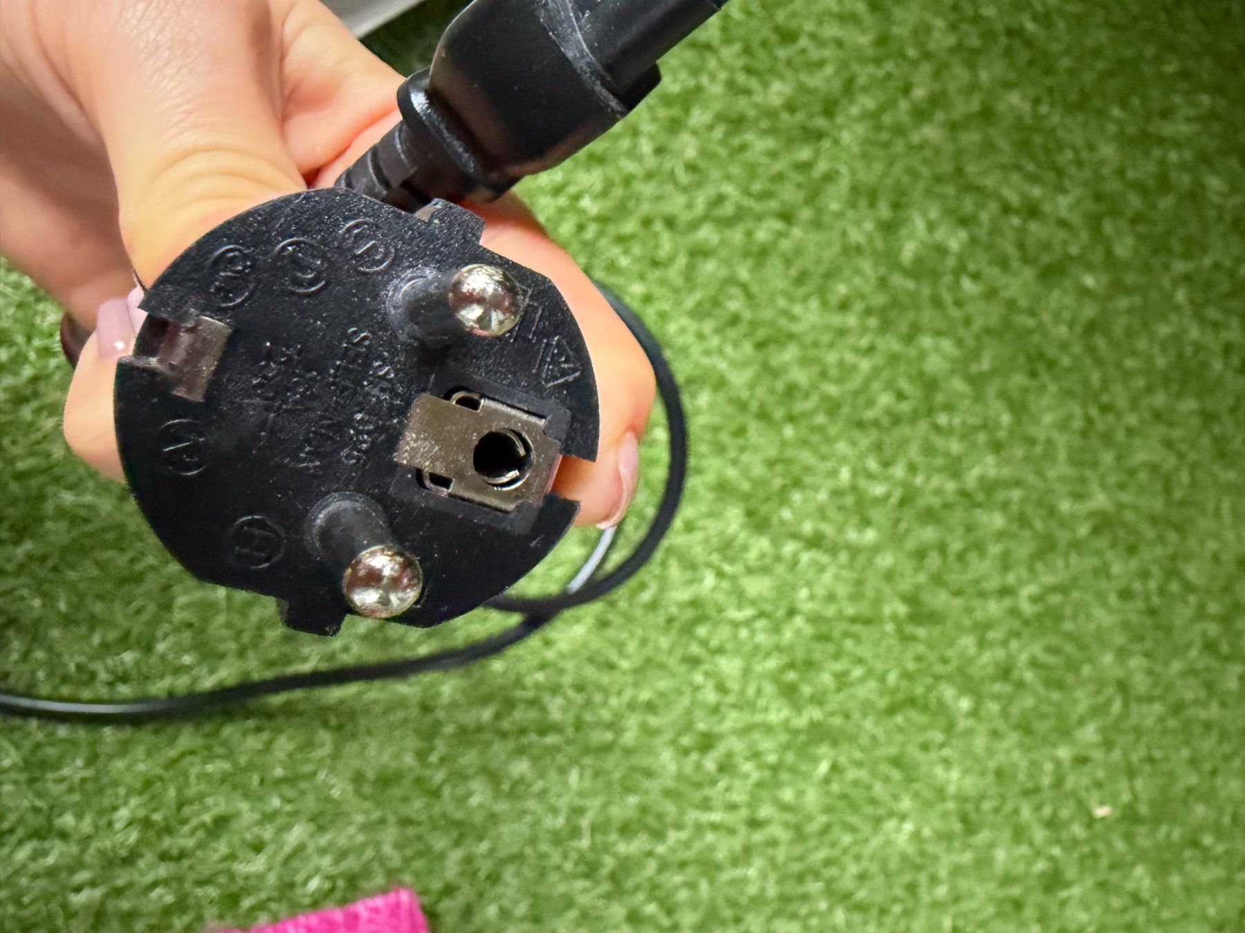 Kabel: Netzkabel mit Schweizer Stecker Typ J – Gebraucht aus Riehen von edu_92w7 2