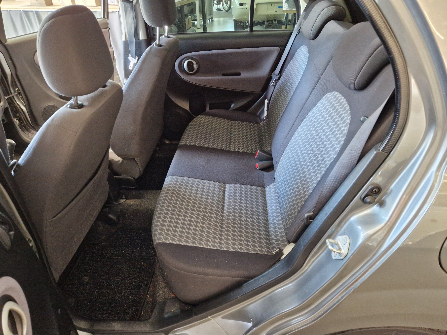 Daihatsu Automobili: Daihatsu Trevis – Difettoso da Regensdorf venduto da Christo53 5