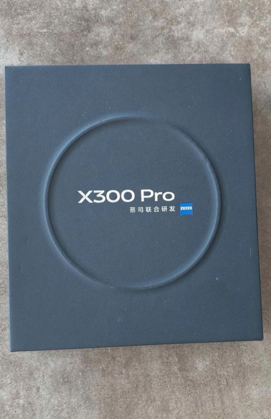 Vivo Telefoni cellulari / Smartphones: Vivo X300 Pro – Nuovo (secondo la descrizione) da Dietikon venduto da fai_fx67 6