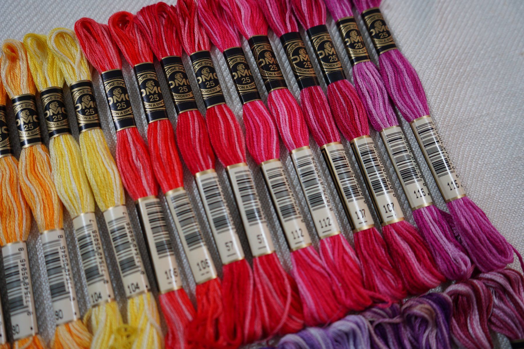 Kordeln & Faden: 56 DMC Mouliné Spécial Multicolor Art 117 - LOSB1 – Neu und originalverpackt aus Mels von DACRI 7