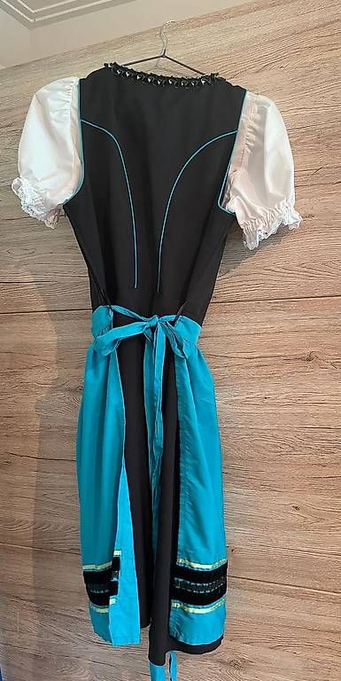 Vestiti: Original Distler Dirndl mit Bluse Gr. 40 (VB) – Usato da basel venduto da tih_62cw 1