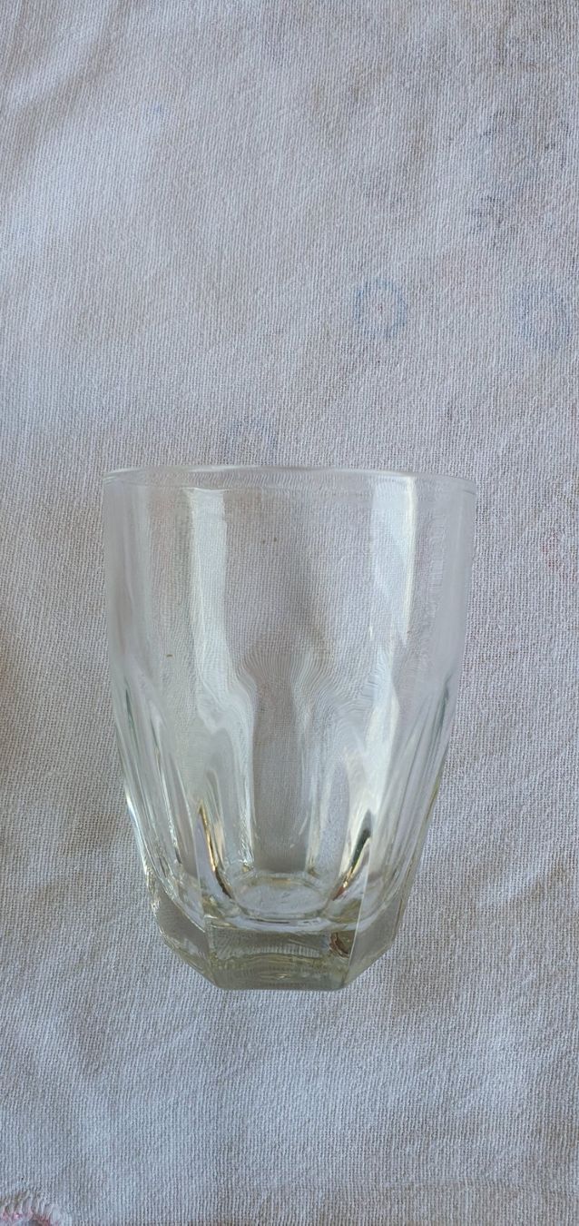 Bicchieri: 17 petits verres à eau – Nuovo (secondo la descrizione) da Moutier venduto da mar_7nrw 1