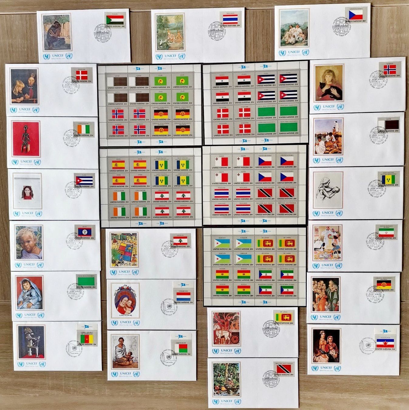Tutti i francobolli: UNICEF Flag series collection # lot 5 – Usato da Carouge GE venduto da nat_fc8l 2