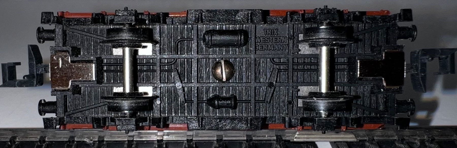 Trix Modellini di ferrovie: Minitrix . 13253, Güterwagen geschlossen – Usato da Basel venduto da jonnyhaas 6