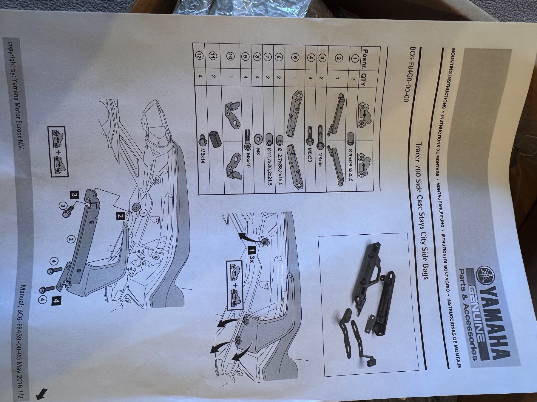 Yamaha Topcase: SYSTÈME DE FIXATION POUR VALISES LATÉRALES CITY DE 20 LITRES – Usato da Bulle venduto da Leo1202 3