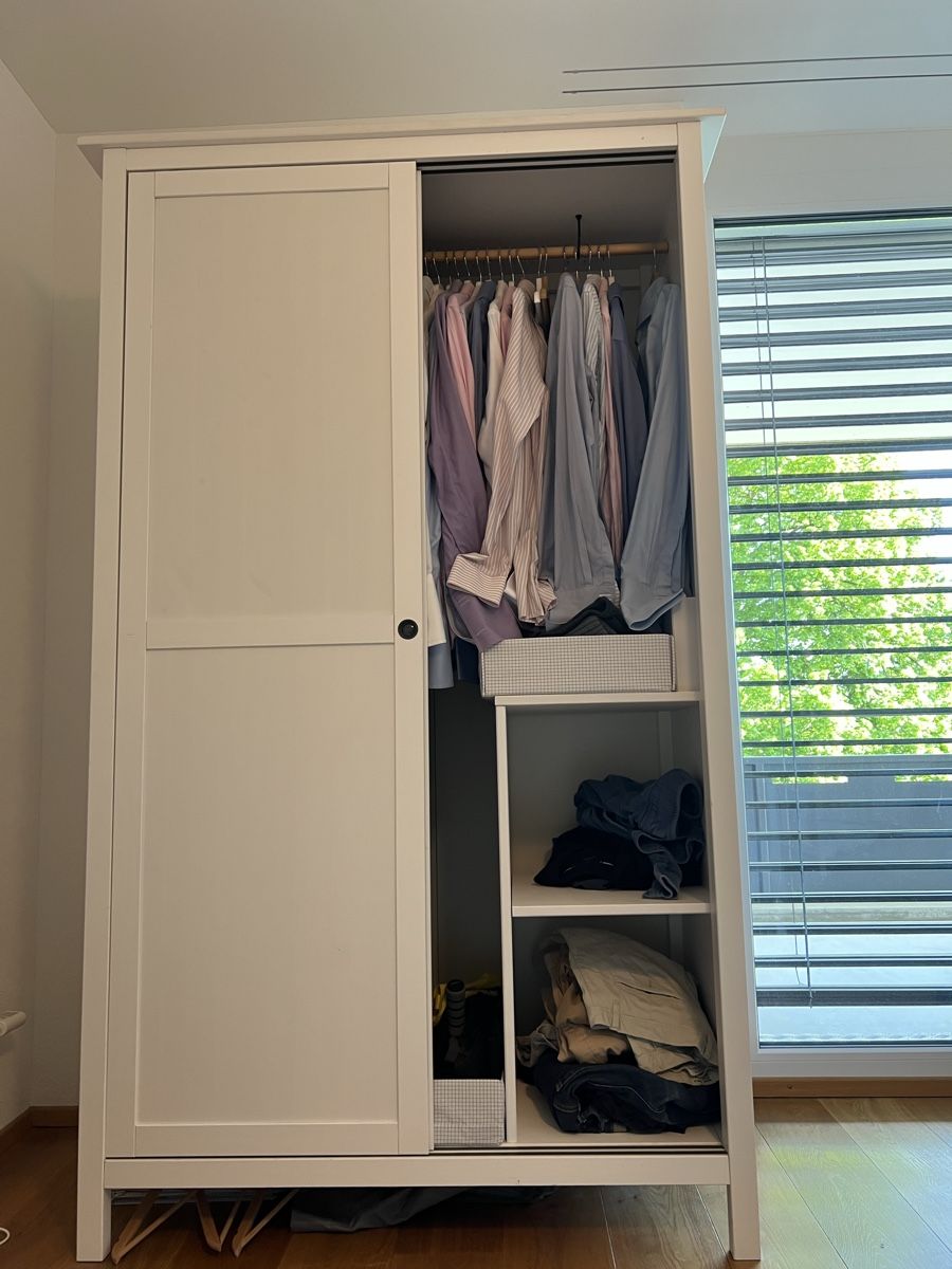 Ikea Armoires: IKEA Hemnes Schrank – D'occasion à Altendorf par ccfmueller1 1
