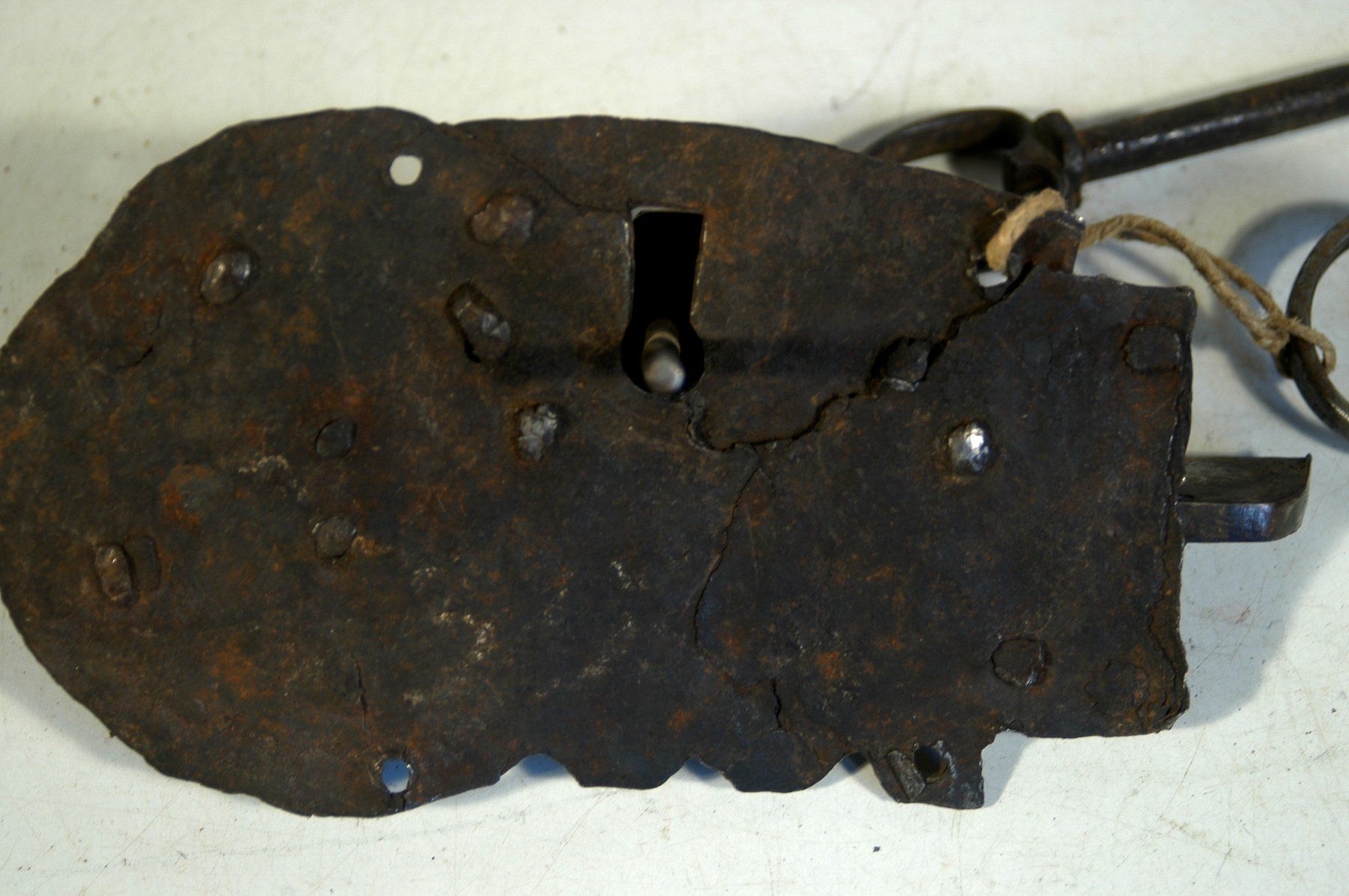 Cadenas: Antikes Schloss mit Schlüsseln – D'occasion à Herisau par Wisen 6