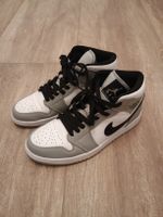 Nike Air Jordan 1 Mid Smoke Grey Gr.40.5